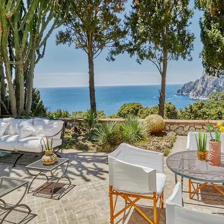 Dei Galli - Via Tragara Willa